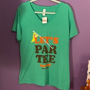 Hooters Green Tee with Golf Graphic